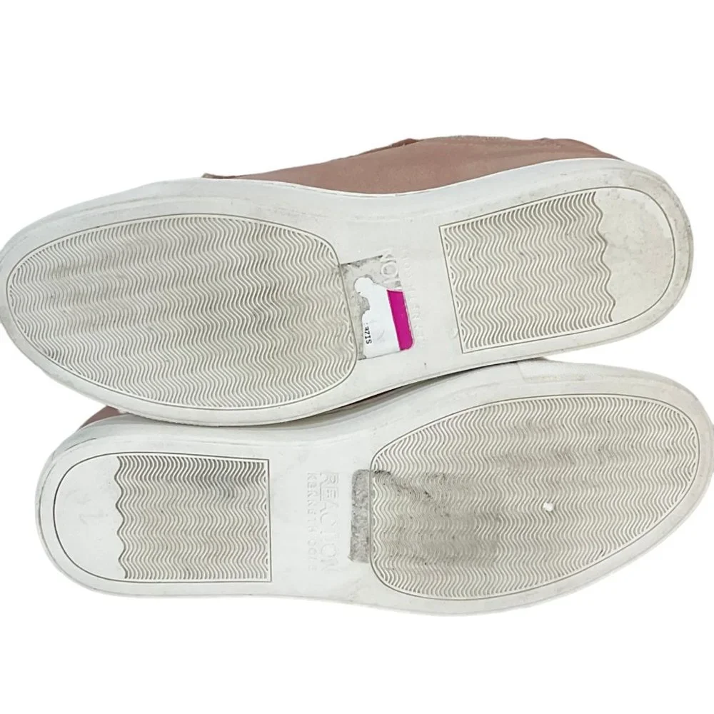 Kenneth Cole Reaction Shoes Women’s Size 7.5 Joey 2 Fashion Sneakers Pink Satin - Picture 6 of 8